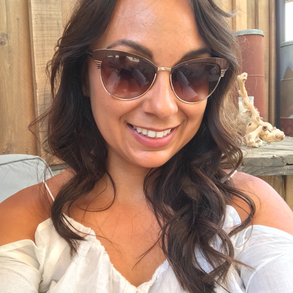 Meet your Posher, Melissa